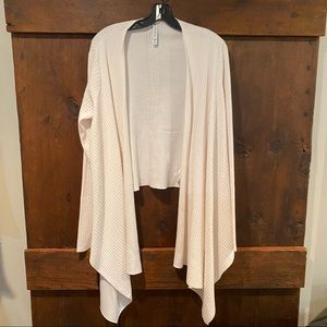 NWT Athleta Solstice Wrap